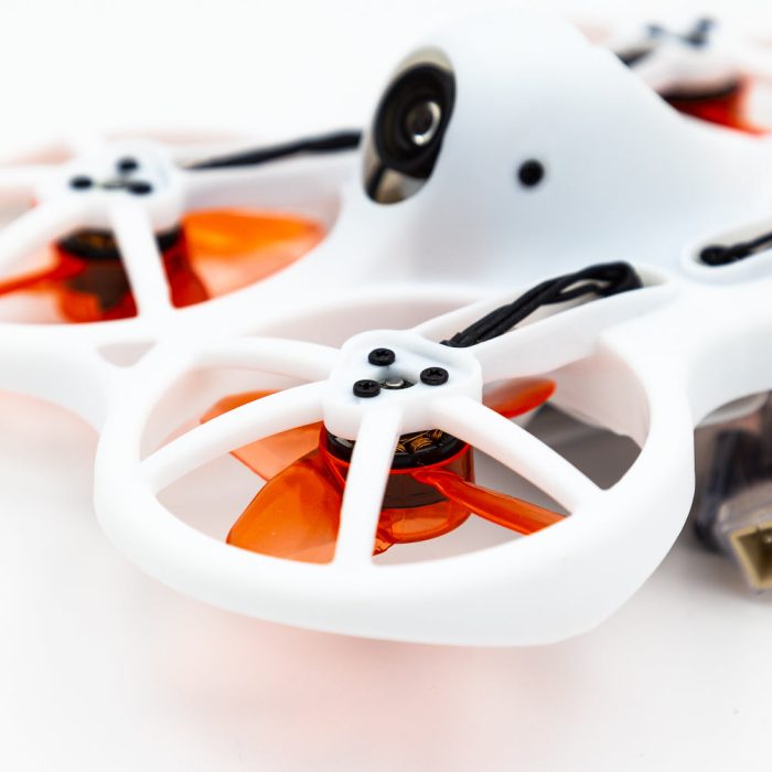 Emax EZ Pilot Pro Ready-To-Fly FPV дрон с контроллером и очками — изображение 17