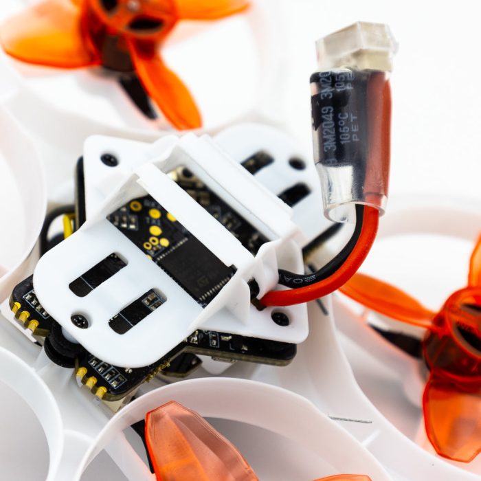 Emax EZ Pilot Pro Ready-To-Fly FPV дрон с контроллером и очками — изображение 18